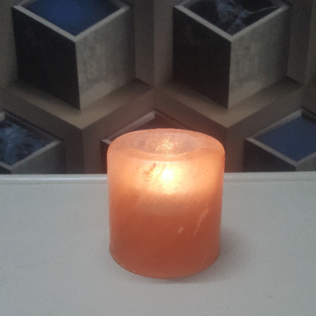 himalayan cylinder candle holder with light
